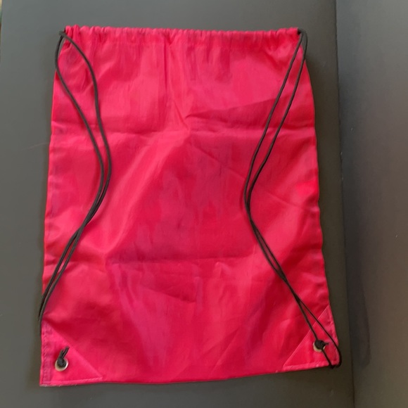 Barbie Drawstring Bag Pink Girls Backpack Book Bag Collectible - Picture 4 of 13